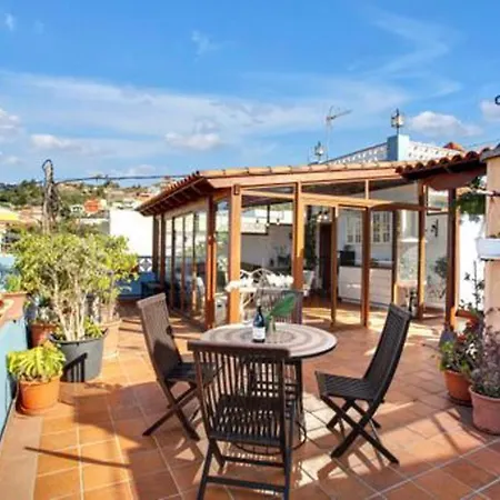 Stunning 3-bed House Semesterbostad